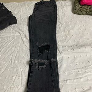 Black ripped ankle jeans